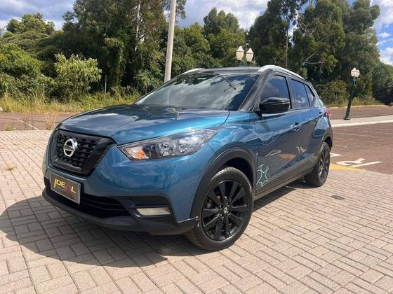 NISSAN KICKS 1.6 16V FLEXSTART UEFA CHAMPIONS LEAGUE 4P XTRONIC